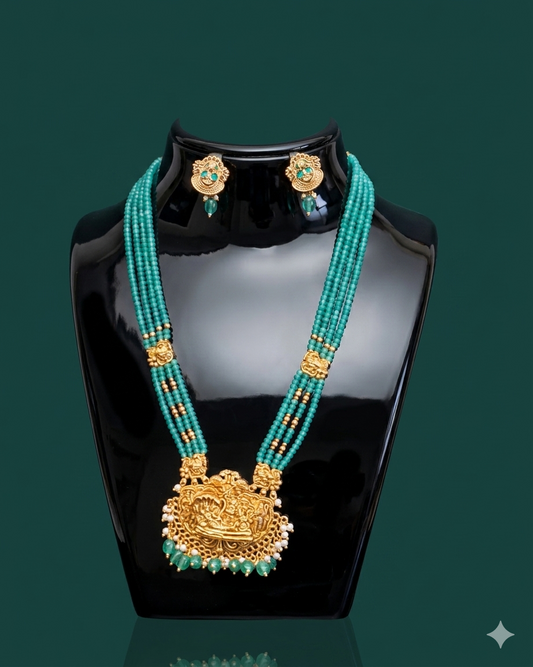 Emerald Grace — 18ct Gold Plated Temple Pendant Beaded Necklace Set